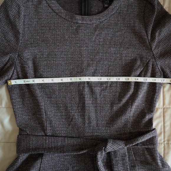 Black, Gray, and Plum Houndstooth Short Sleeve Fit and Flare Dress with Belt - Picture 3 of 11